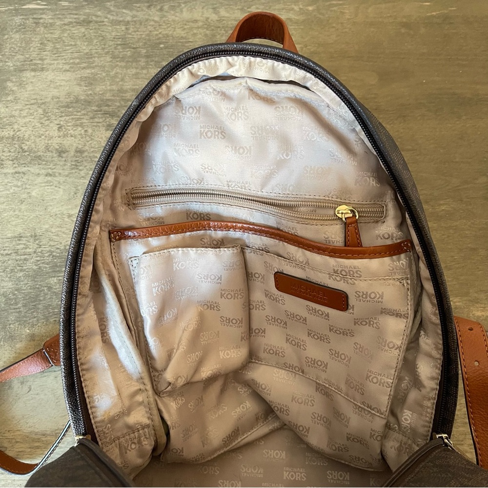 Michael Kors Dark Brown Monogram large Backpack - Picture 14 of 16